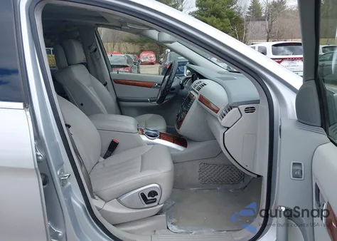 2007 Mercedes-Benz R 350 4Matic z USA, uszkodzony, nr VIN 4JGCB65E57A052688